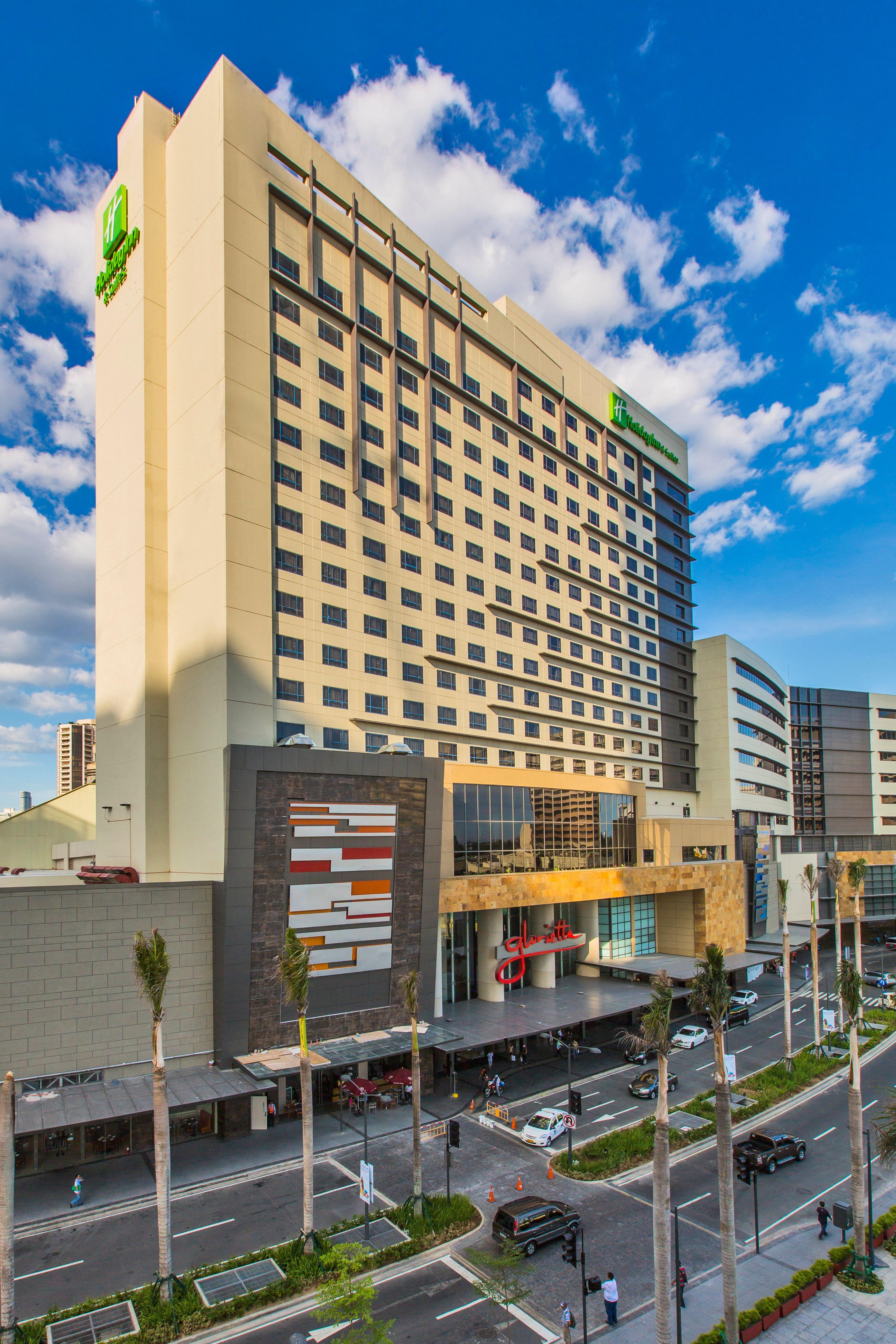 Holiday Inn & Suites Makati By Ihg Μακάτι Εξωτερικό φωτογραφία Holiday Inn Express in Addis Ababa, Ethiopia